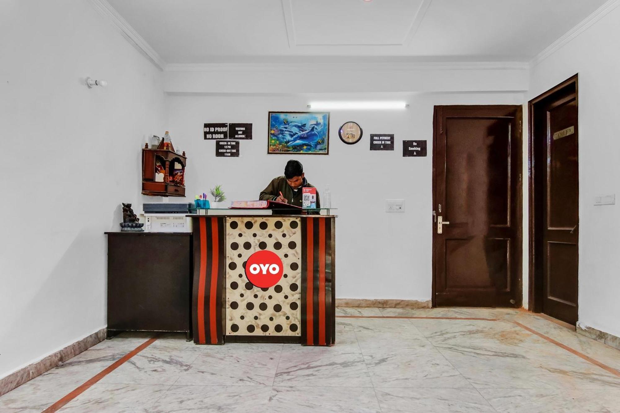 Hotel O Orlov โนอิดา ภายนอก รูปภาพ