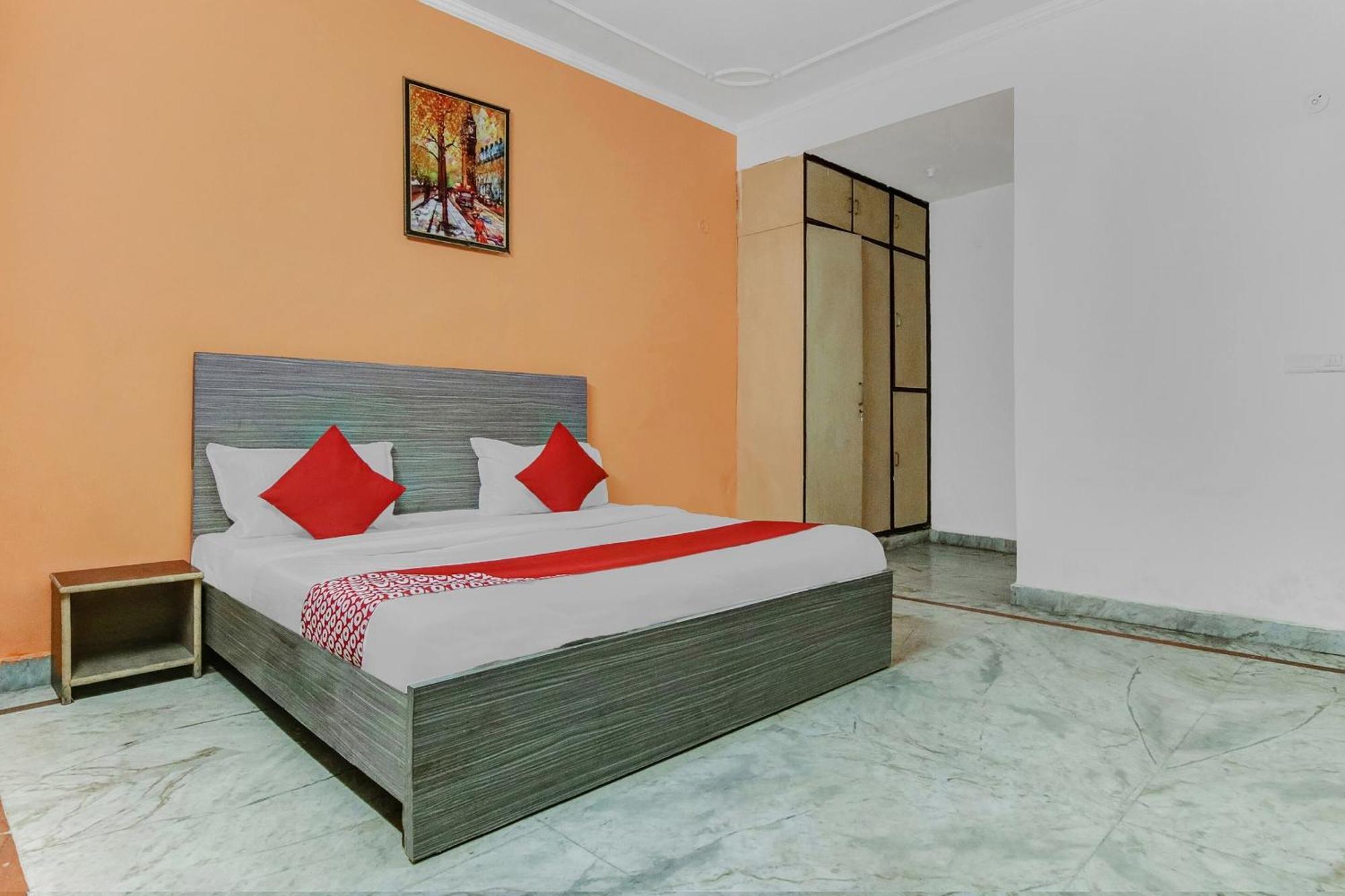 Hotel O Orlov โนอิดา ภายนอก รูปภาพ