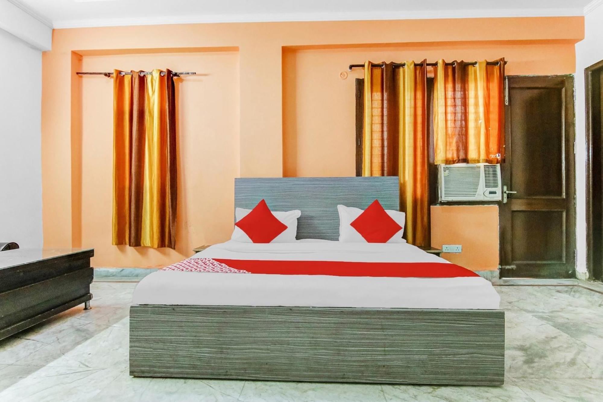 Hotel O Orlov โนอิดา ภายนอก รูปภาพ